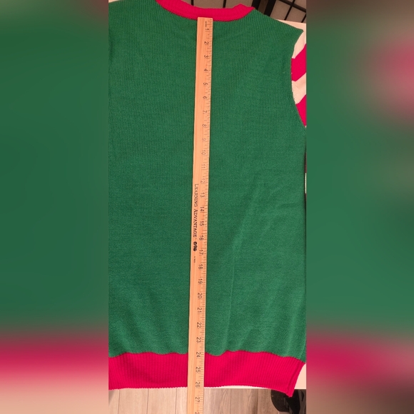 To Be Jolly Women's Crewneck Christmas Sweater - Red, Green, White ~Size Medium - Picture 8 of 9